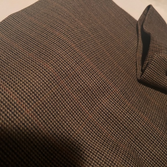 VINTAGE CHAPS/ RALPH LAUREN TAN/ BLACK CHECK MENS SPORT COAT - Picture 9 of 9